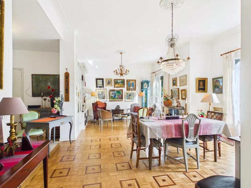 Appartement - 85 m² - 3 pièces