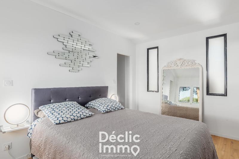 Maison - 195 m² - 8 pièces