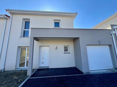 Maison - 99 m² - 4 pièces