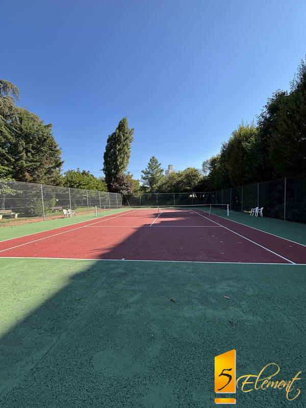 Appartement - 75 m² - 3 pièces