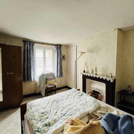 Maison - 137 m² - 7 pièces