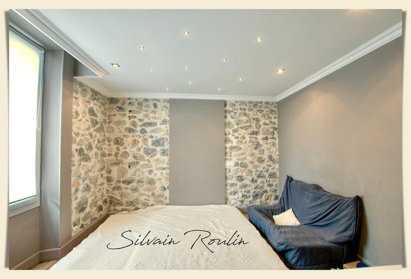 Maison - 320 m² - 8 pièces