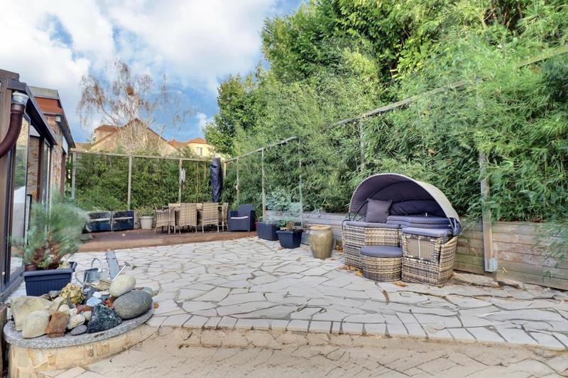 Maison - 133 m² - 6 pièces