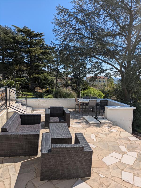 Maison - 343 m² - 7 pièces