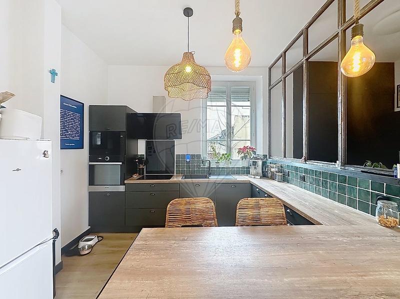 Appartement - 91 m² - 4 pièces