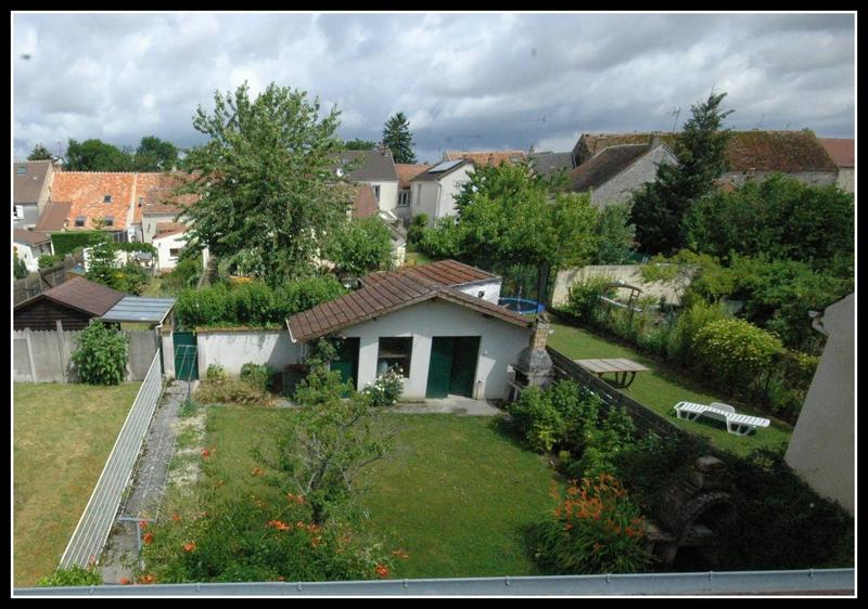 Maison traditionnelle - 200 m² - 6 pièces