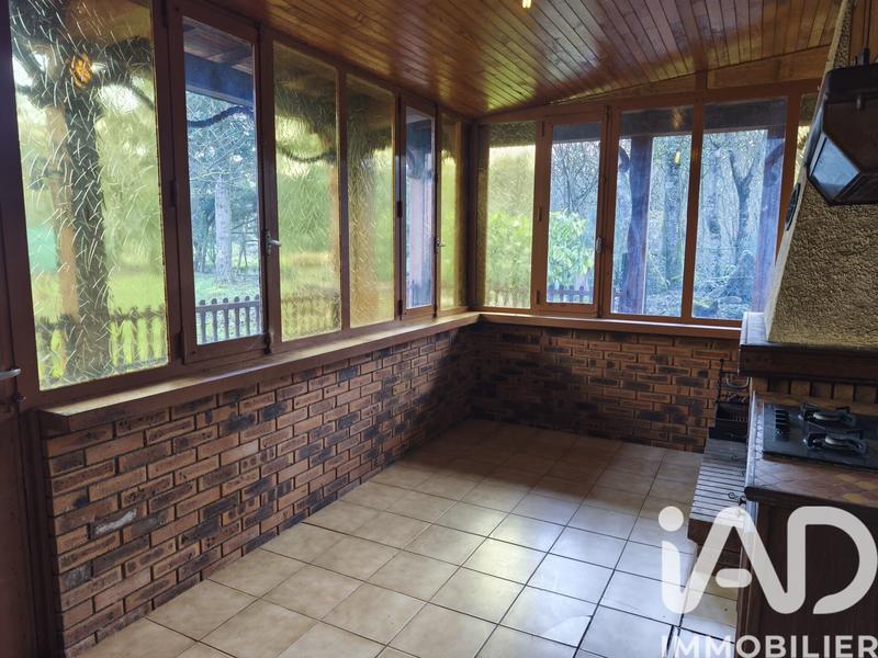 Maison - 233 m² - 7 pièces