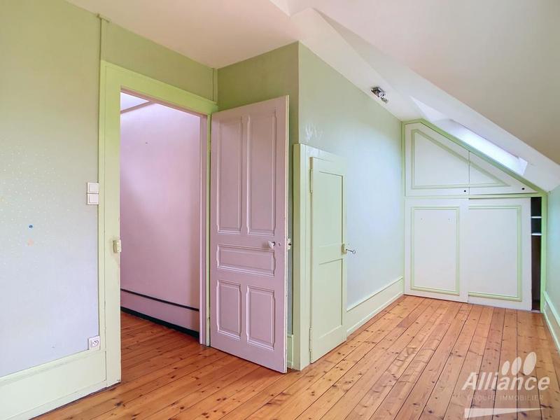 Villa - 164 m² - 6 pièces