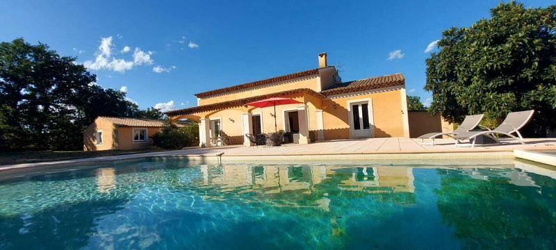 Villa - 223 m² - 6 pièces