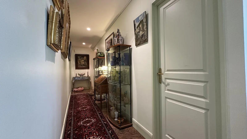 Appartement - 175 m² - 5 pièces