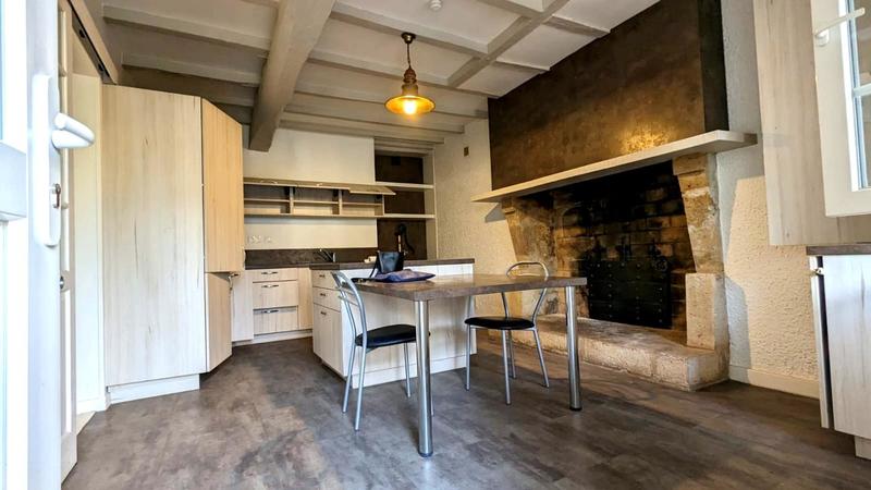 Demeure - 390 m² - 6 pièces