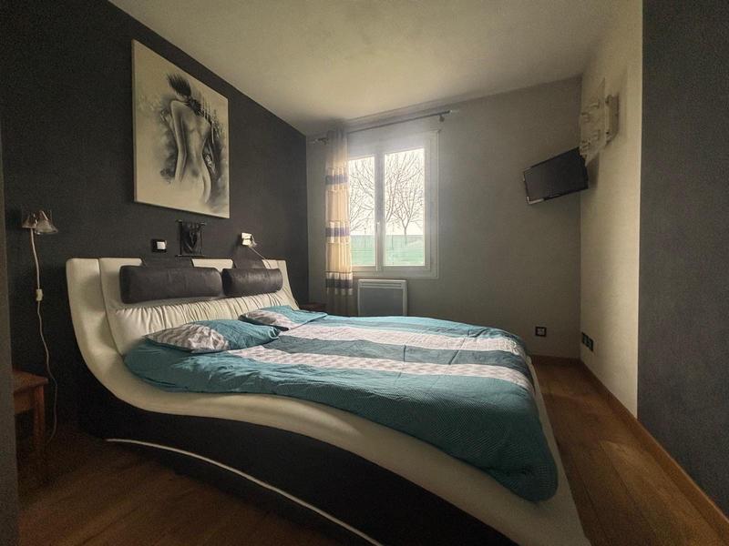 Maison - 97 m² - 6 pièces