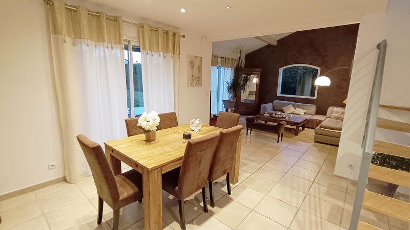 Maison - 149 m² - 6 pièces