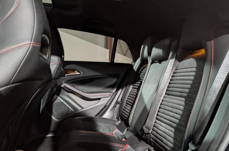 Mercedes Cla Shooting Break 220d 177ch Fascination Toit Ouvrant | Camera de Recul I Memoire des Sieges