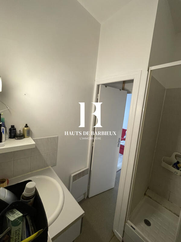 Appartement - 28 m² - 1 pièce