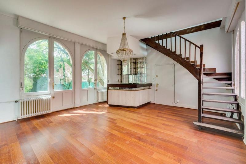 Maison - 255 m² - 7 pièces