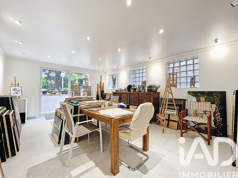 Maison - 164 m² - 9 pièces