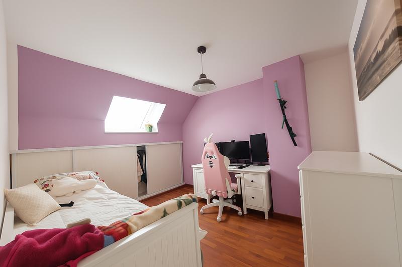 Maison - 166 m² - 7 pièces