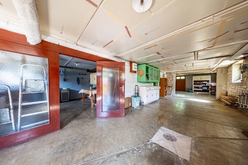 Maison - 95 m² - 5 pièces