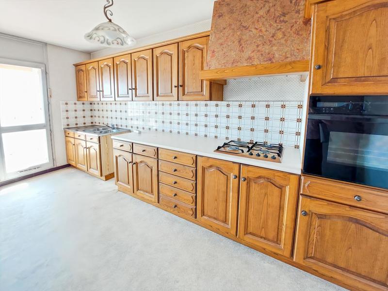 Appartement - 84 m² - 4 pièces