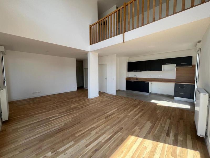 Appartement - 107 m² - 5 pièces