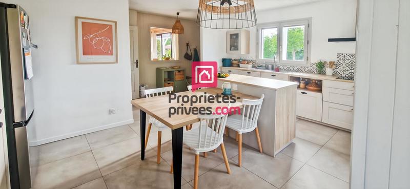 Maison - 170 m² - 6 pièces