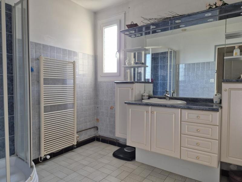 Maison - 147 m² - 7 pièces