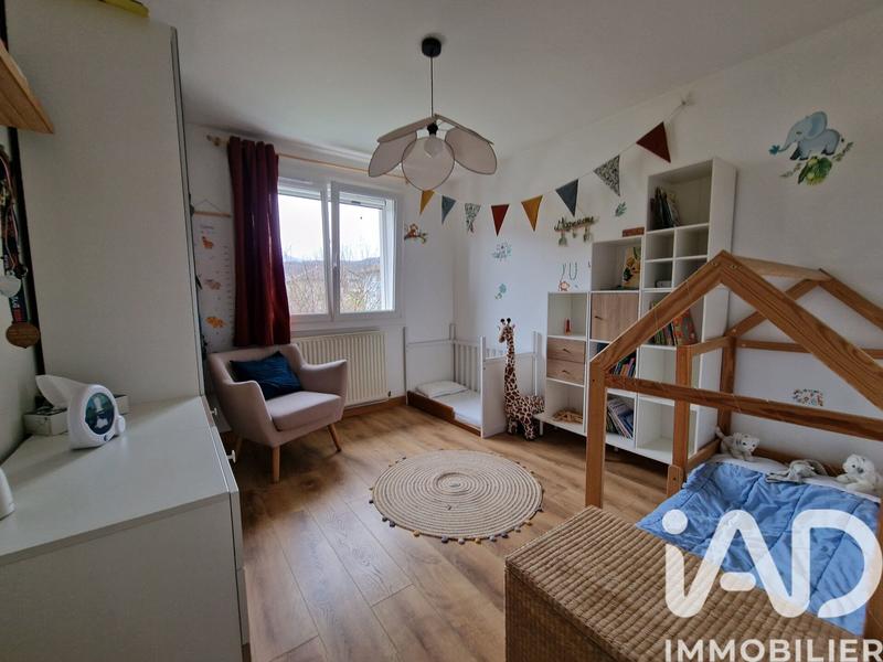 Maison - 98 m² - 4 pièces