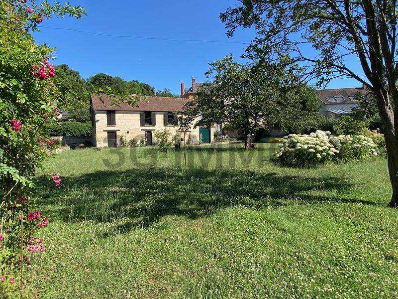 Villa - 168 m² - 6 pièces