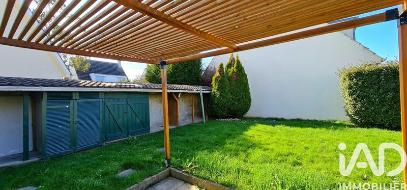 Maison - 98 m² - 5 pièces