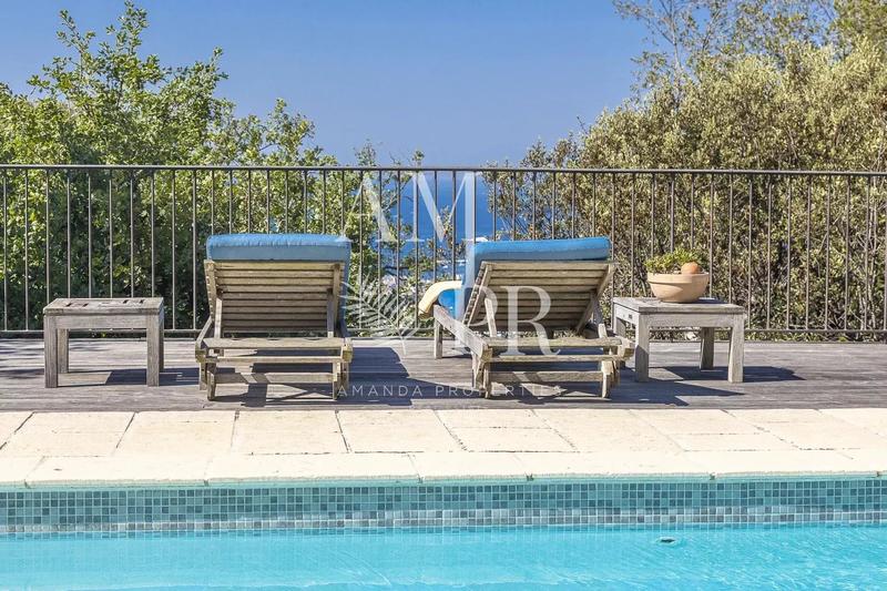 Villa - 185 m² - 7 pièces