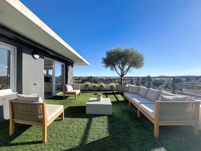 Appartement - 98 m² - 4 pièces