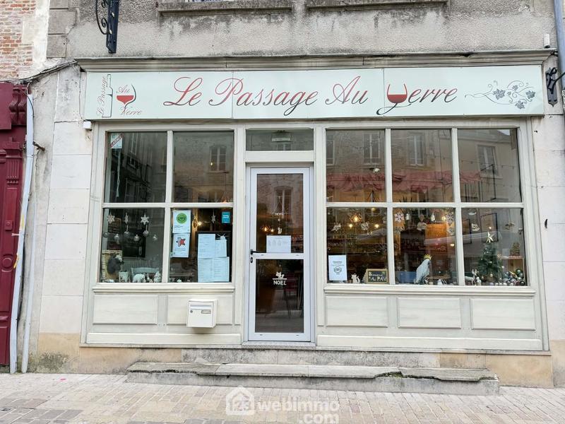 Local commercial - 92 m² - 2 pièces