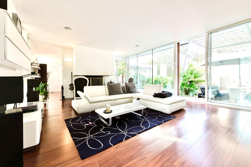 Maison - 200 m² - 6 pièces