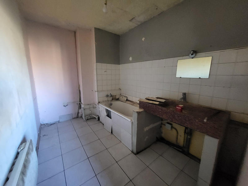 Maison - 96 m² - 4 pièces