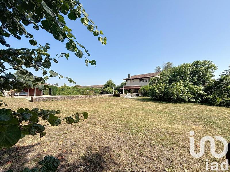 Maison de maîtres - 220 m² - 7 pièces