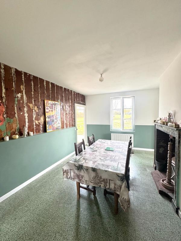 Propriété - 85 m² - 4 pièces