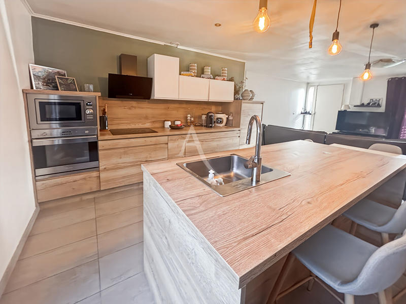 Maison - 112 m² - 5 pièces