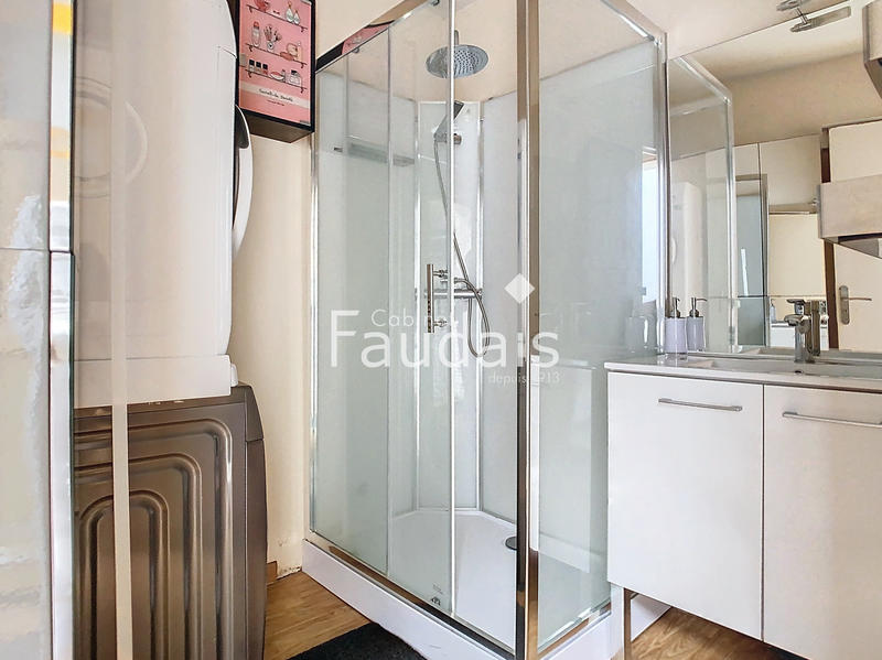 Immeuble - 110 m² - 4 pièces