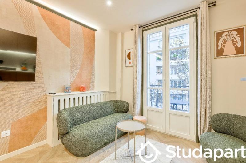 Chambre - 13 m² - 1 pièce