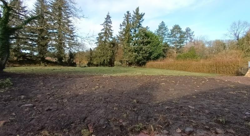 Terrain constructible - 1 657 m²