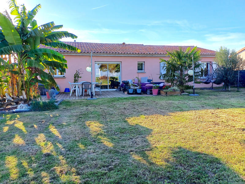 Maison - 100 m² - 5 pièces