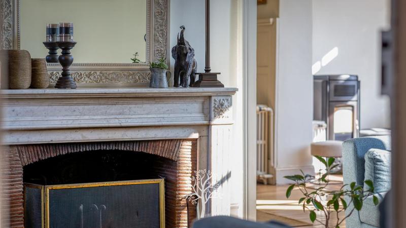 Maison bourgeoise - 311 m² - 8 pièces