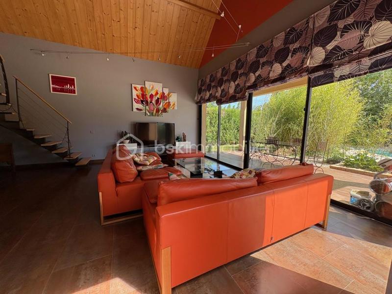 Maison d'architecte - 251 m² - 9 pièces