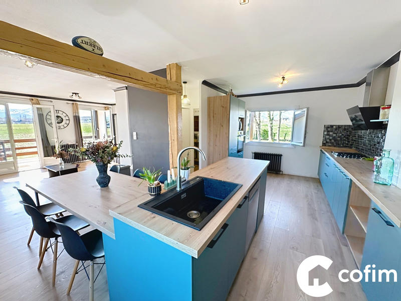 Maison - 143 m² - 5 pièces