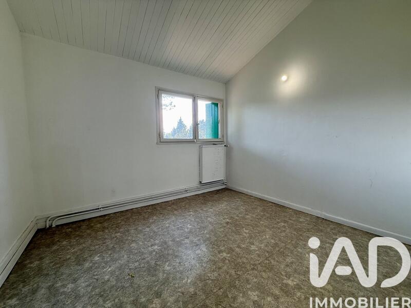 Maison - 84 m² - 4 pièces