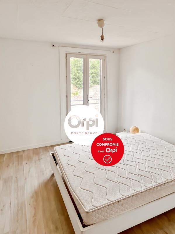 Immeuble - 300 m² - 12 pièces