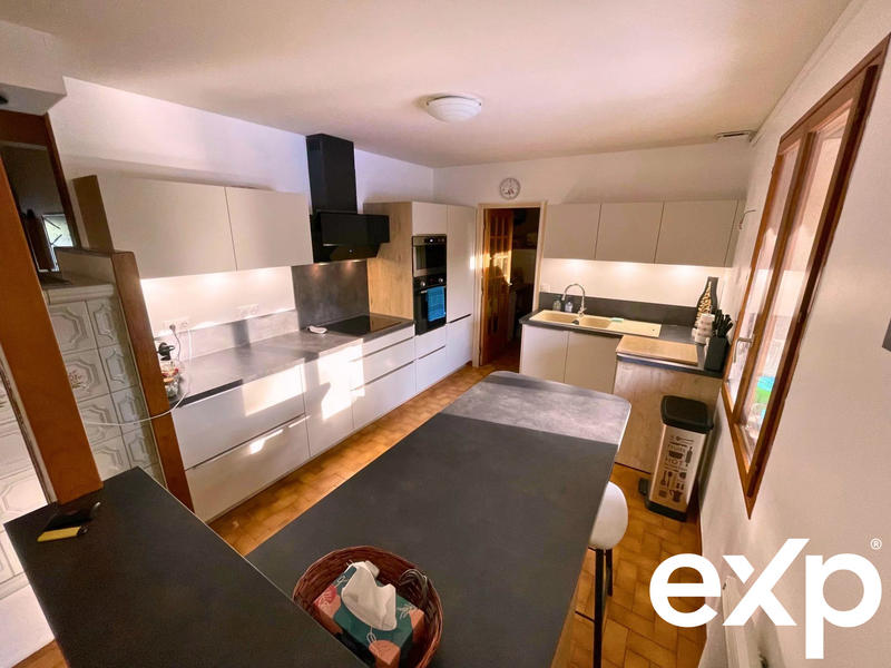 Maison - 154 m² - 6 pièces