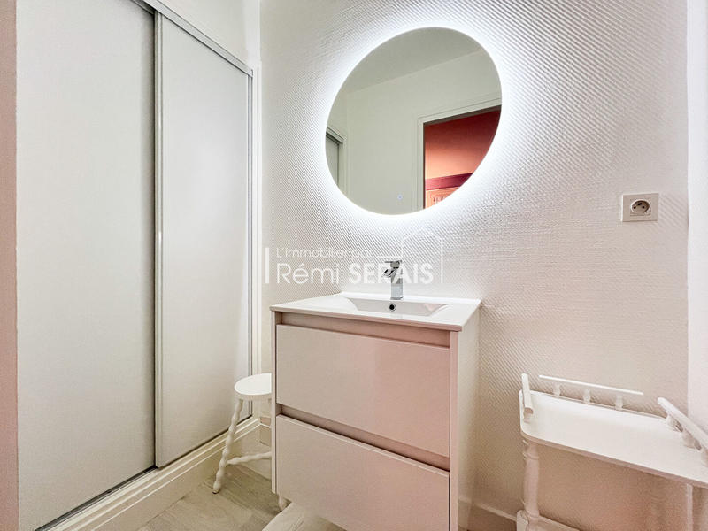 Appartement - 140 m² - 5 pièces