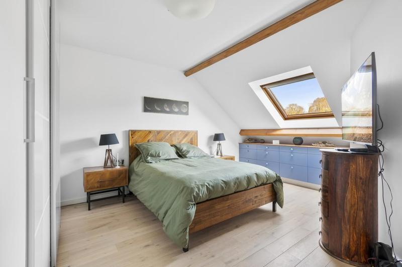 Maison - 147 m² - 7 pièces